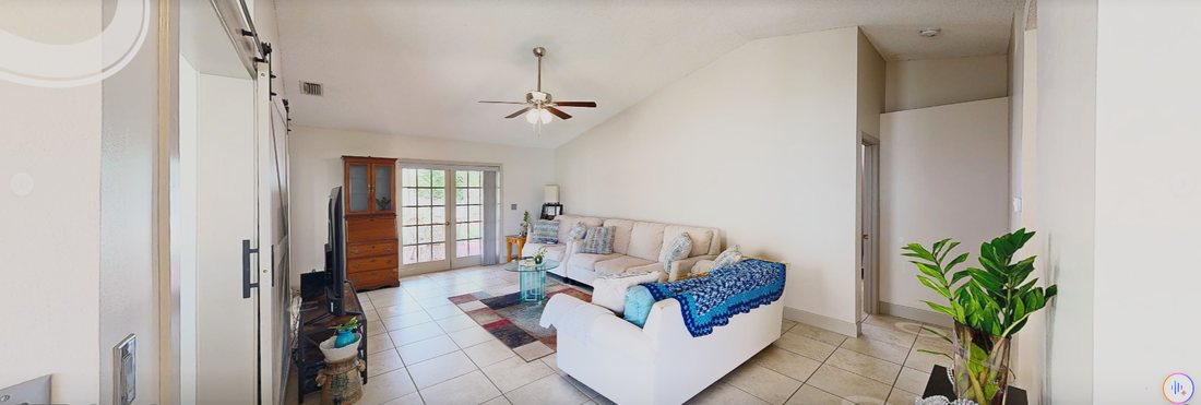 Inside 4759 Raintree St Cir E, Bradenton, from the 3D tour